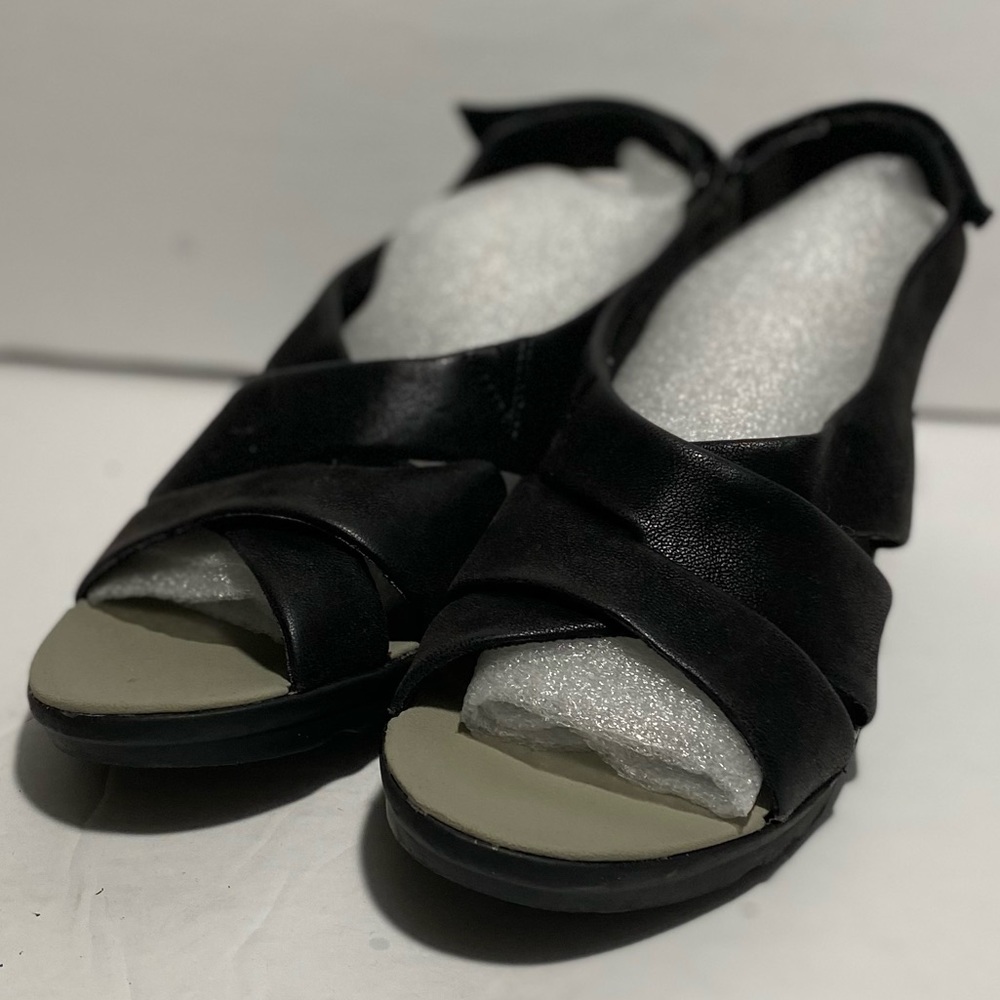 Sandal slang back